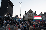 Barwny tłum