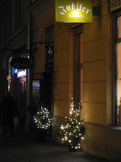 Poznań rozbłysnął ponad 180 choinkami świątecznymi!