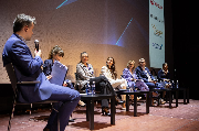 Uczestnicy drugiej debaty podczas Forum Poznańskiego Sportu