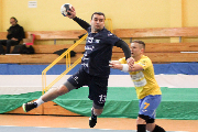 Zawodnik podczas sytuacji rzutowej